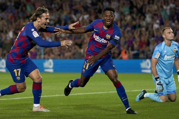 Ansu Fati with the Barcelona team