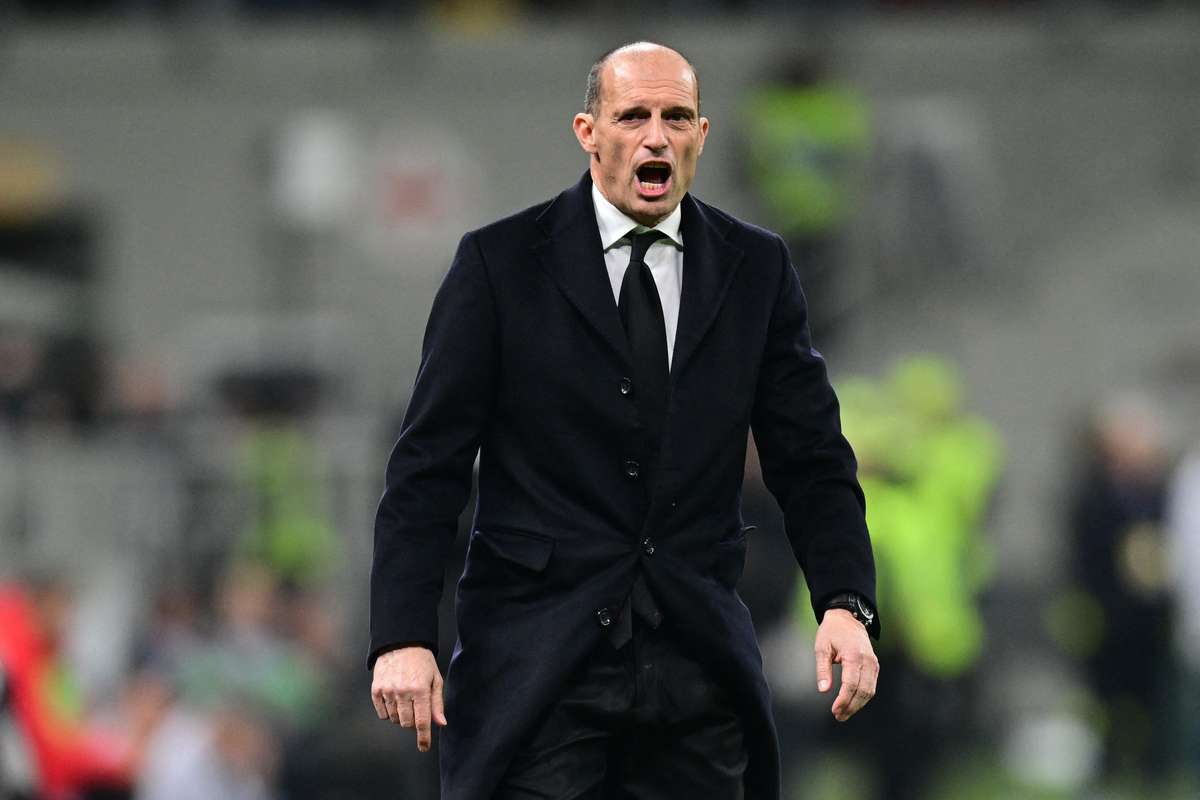 МНЕНИЕ: Алегри, не Конте, трябва да замени Гатузо след провала на Италия на Световното