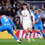 Легендата на Лийдс Еди Грей: Къде трябва да играе Арчи за Тотнъм