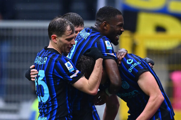 Интер продължава да гони титлата в Серия А преди решителния мач на Италия за Световното първенство