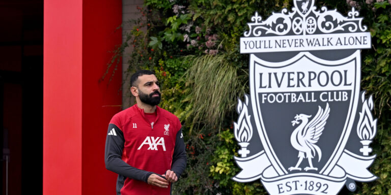 'Невероятен' Салах може да спечели още трофеи преди да напусне Ливърпул, смята Слот