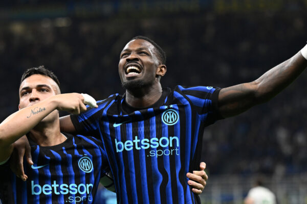 Интер разгроми Рома и увеличи аванса си в Серия А до девет точки